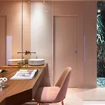 Infinity 4*