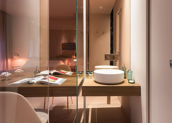 Infinity Ξενοδοχείο με διαμερίσματα 4*