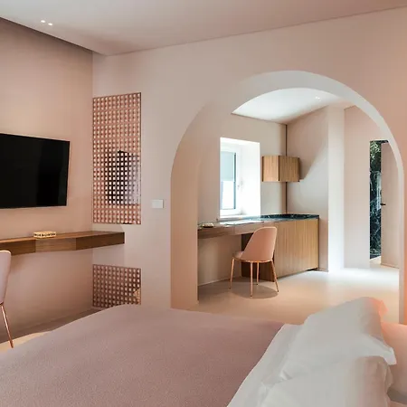 Infinity Aparthotel
