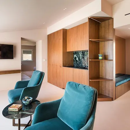 Aparthotel Infinity