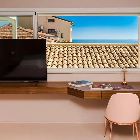 Infinity Aparthotel