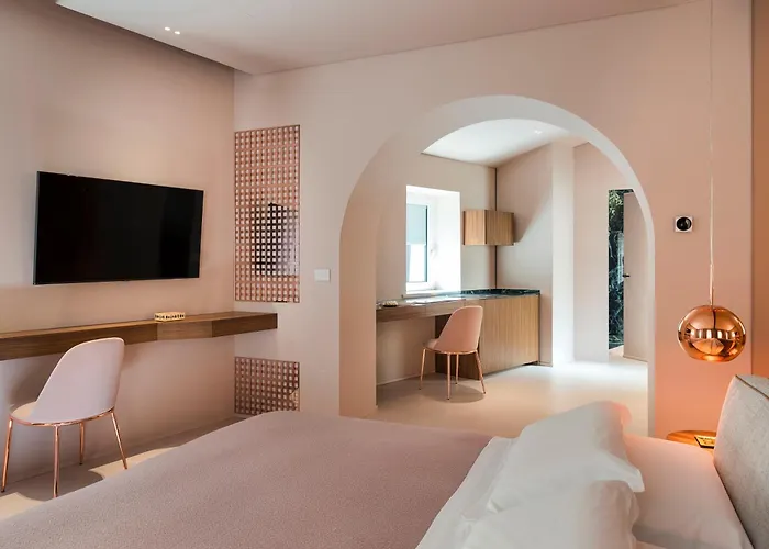Infinity Aparthotel