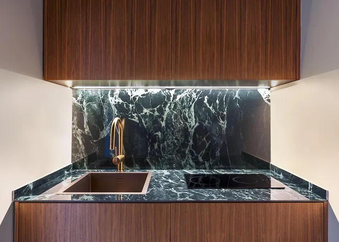 Aparthotel Infinity 4*