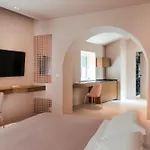 Infinity Aparthotel