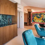 Aparthotel Infinity